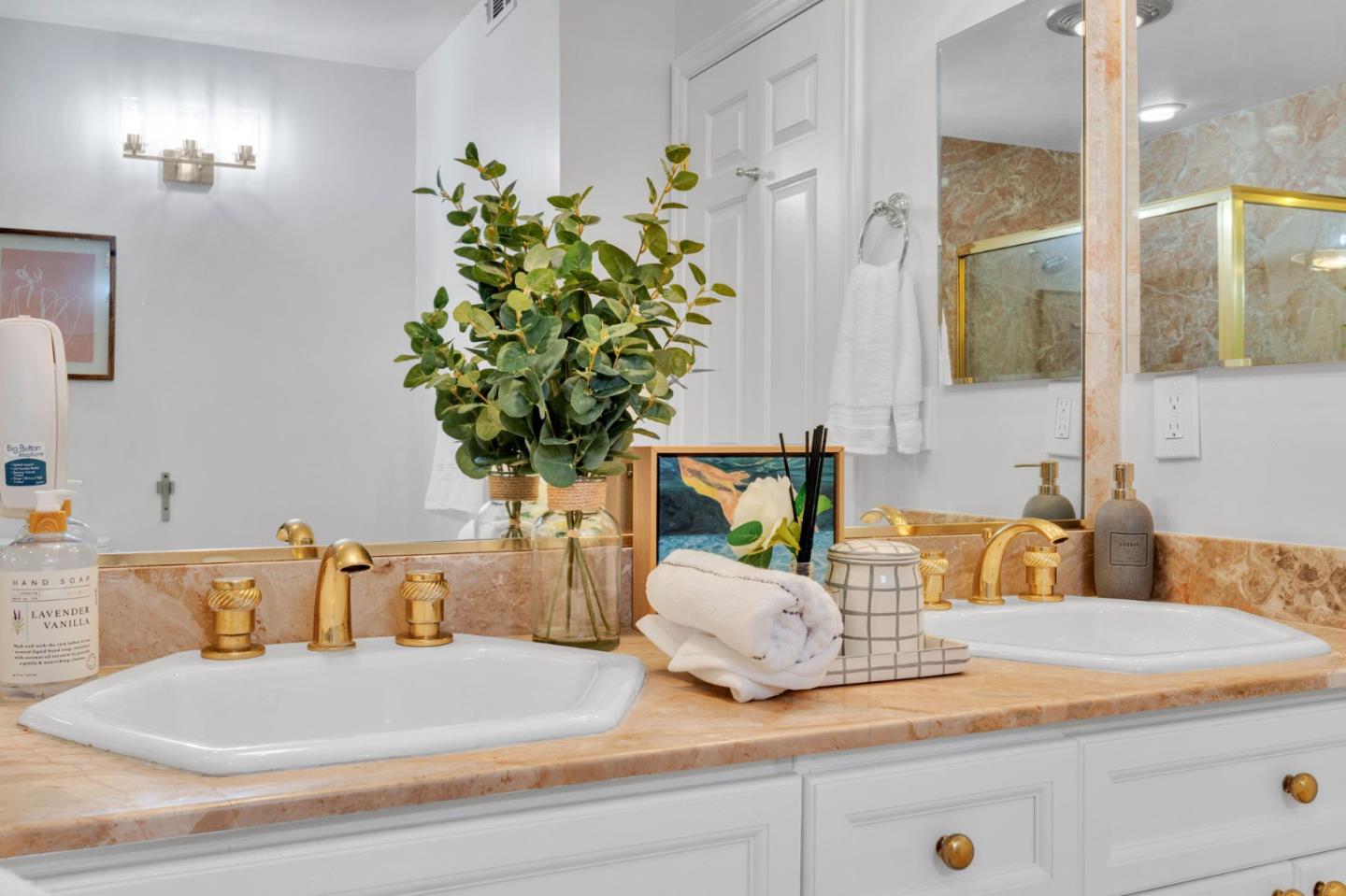 Detail Gallery Image 37 of 60 For 153 N San Mateo Dr #106,  San Mateo,  CA 94401 - 3 Beds | 3 Baths