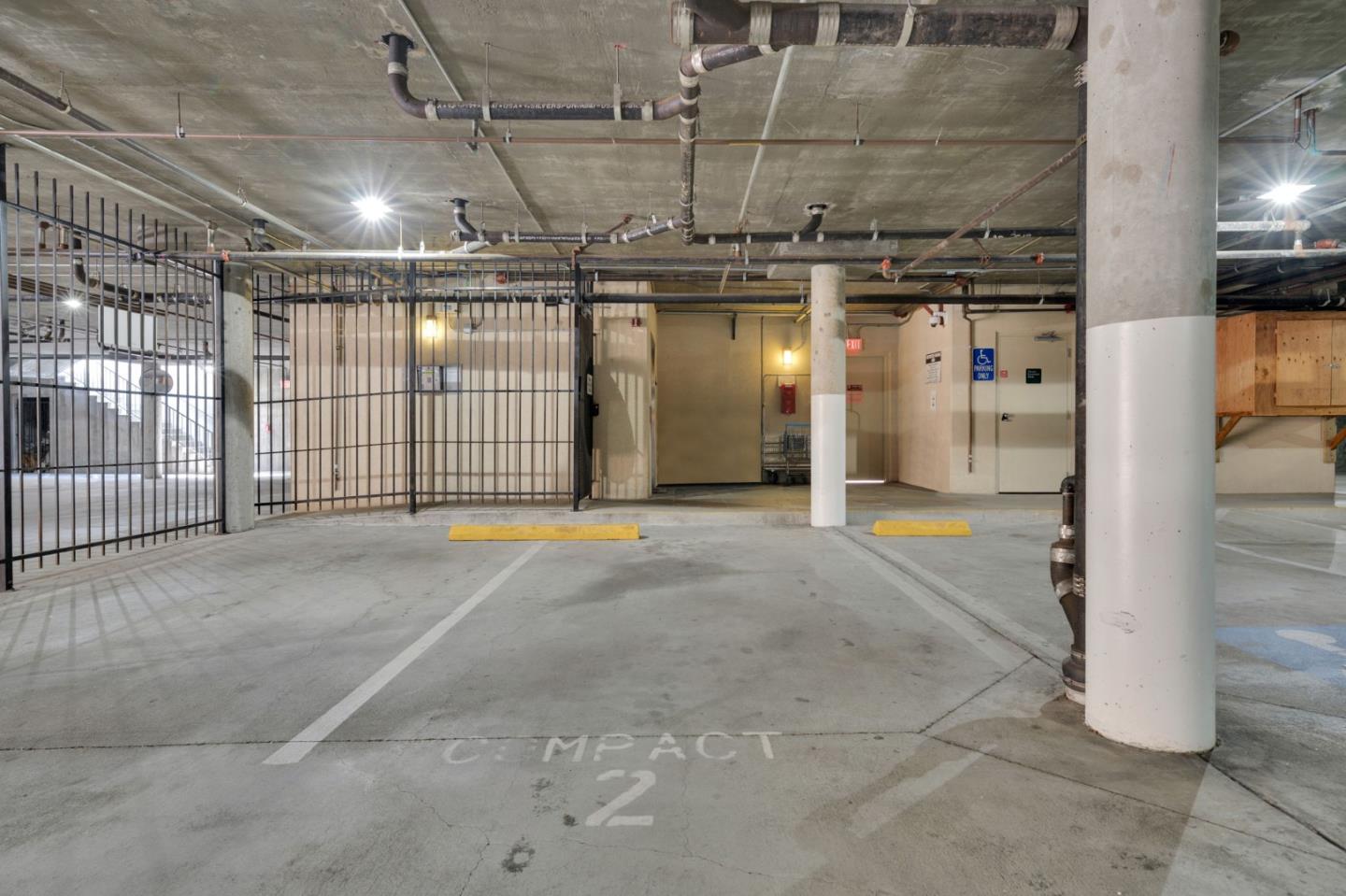 Detail Gallery Image 52 of 60 For 153 N San Mateo Dr #106,  San Mateo,  CA 94401 - 3 Beds | 3 Baths