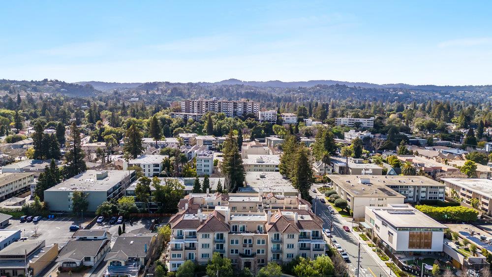 Detail Gallery Image 59 of 60 For 153 N San Mateo Dr #106,  San Mateo,  CA 94401 - 3 Beds | 3 Baths