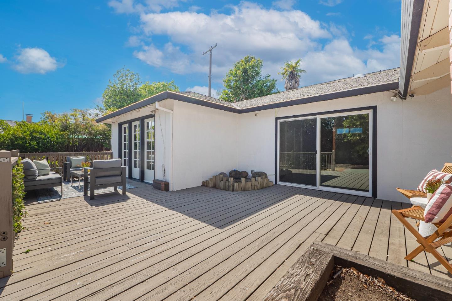 Detail Gallery Image 33 of 45 For 1341 Las Palmas Dr, Santa Clara,  CA 95051 - 4 Beds | 2 Baths