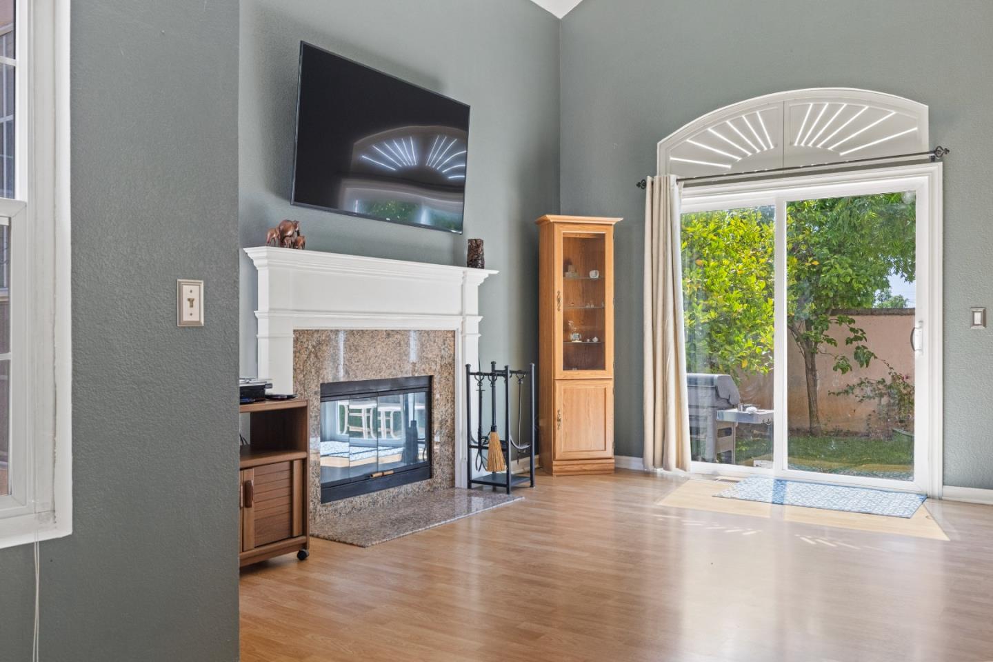Detail Gallery Image 5 of 40 For 542 via Sorrento, Morgan Hill,  CA 95037 - 3 Beds | 2/1 Baths