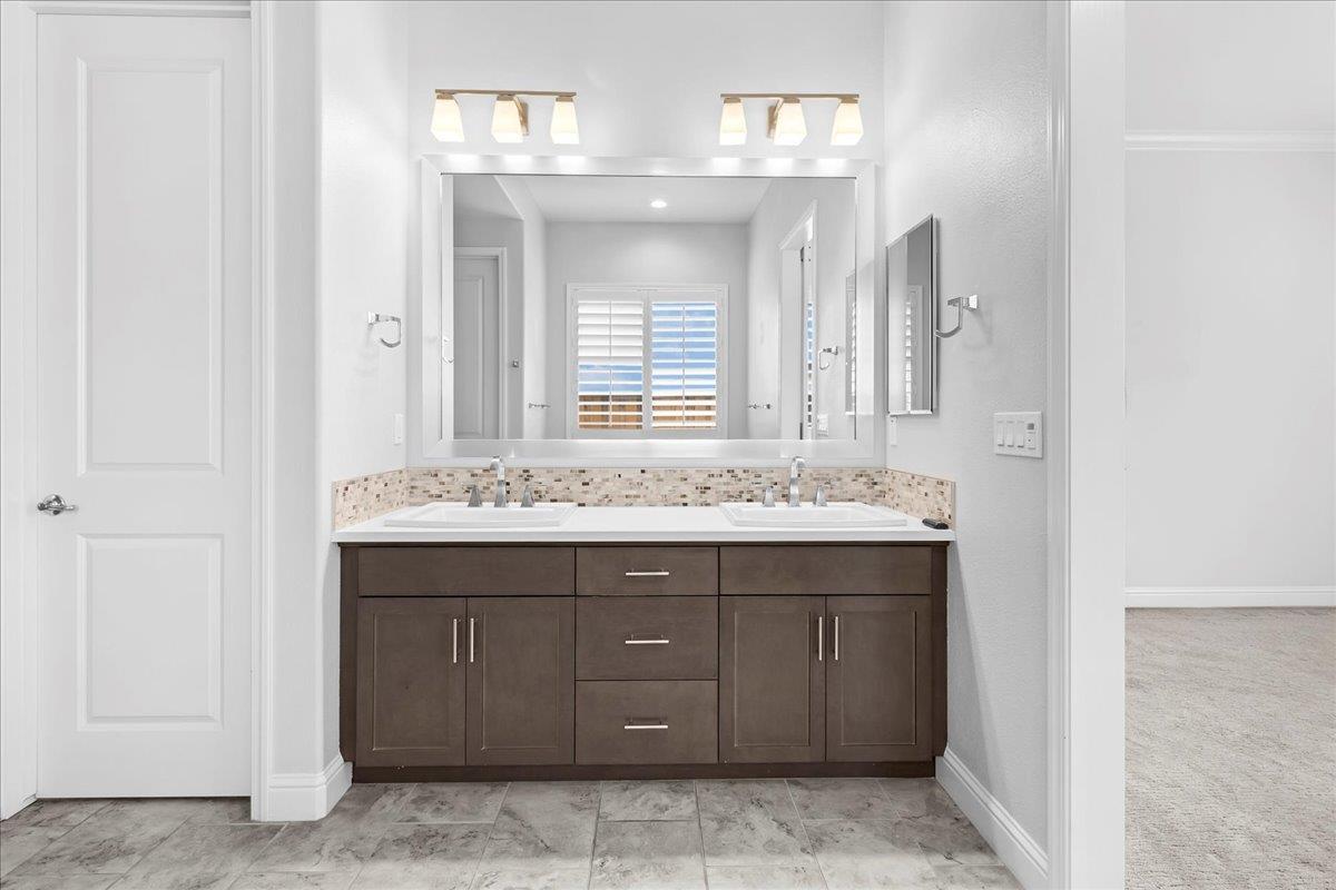 Detail Gallery Image 17 of 45 For 586 Braden Way, Marina,  CA 93933 - 4 Beds | 2/1 Baths