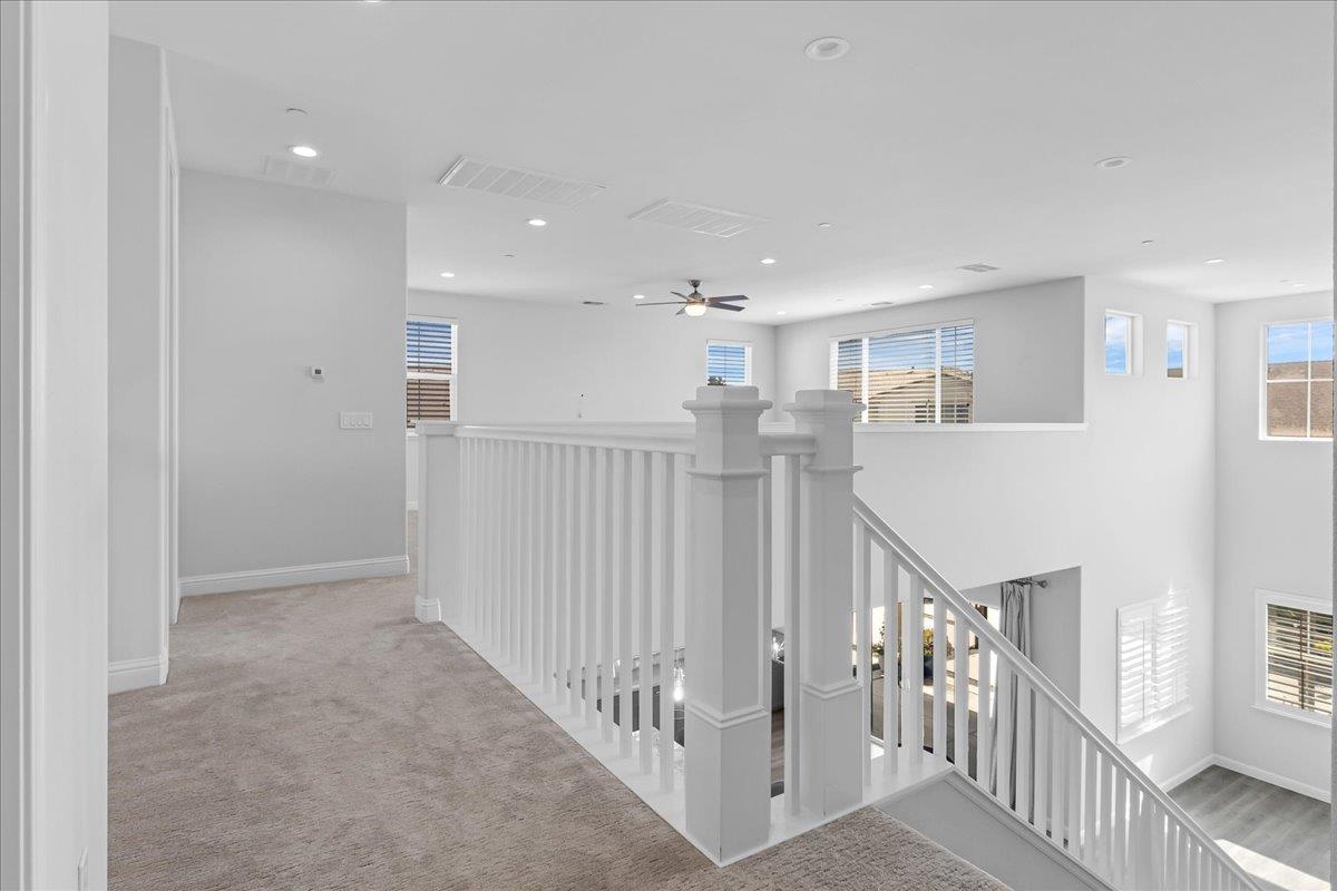 Detail Gallery Image 20 of 45 For 586 Braden Way, Marina,  CA 93933 - 4 Beds | 2/1 Baths