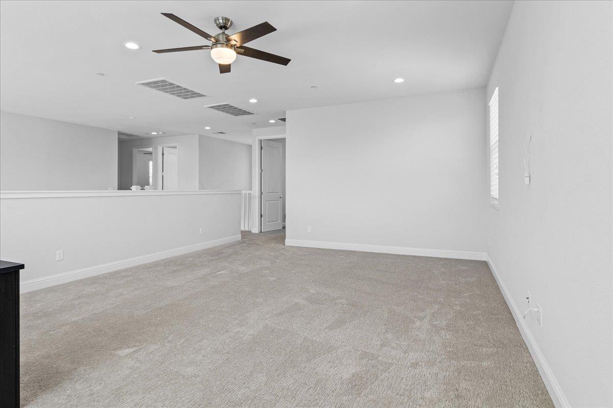 Detail Gallery Image 21 of 45 For 586 Braden Way, Marina,  CA 93933 - 4 Beds | 2/1 Baths