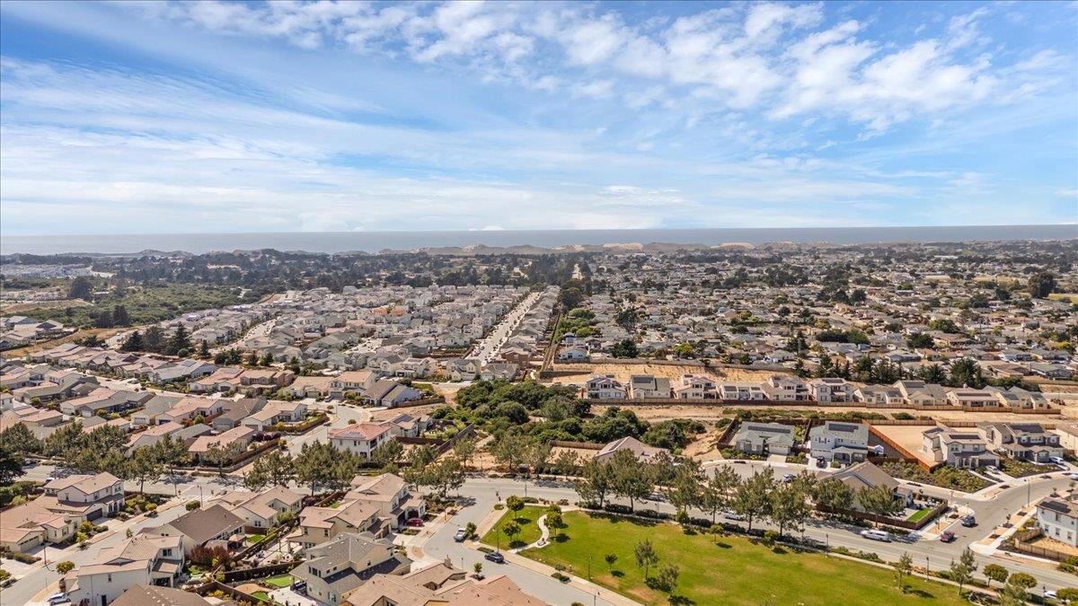 Detail Gallery Image 40 of 45 For 586 Braden Way, Marina,  CA 93933 - 4 Beds | 2/1 Baths