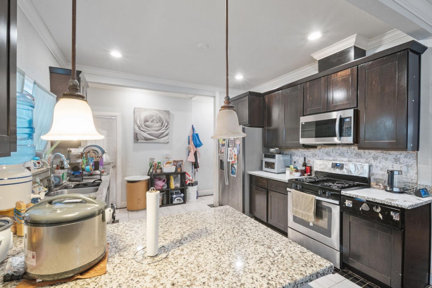 Detail Gallery Image 16 of 27 For 1476 87th Ave, Oakland,  CA 94621 - 3 Beds | 2 Baths