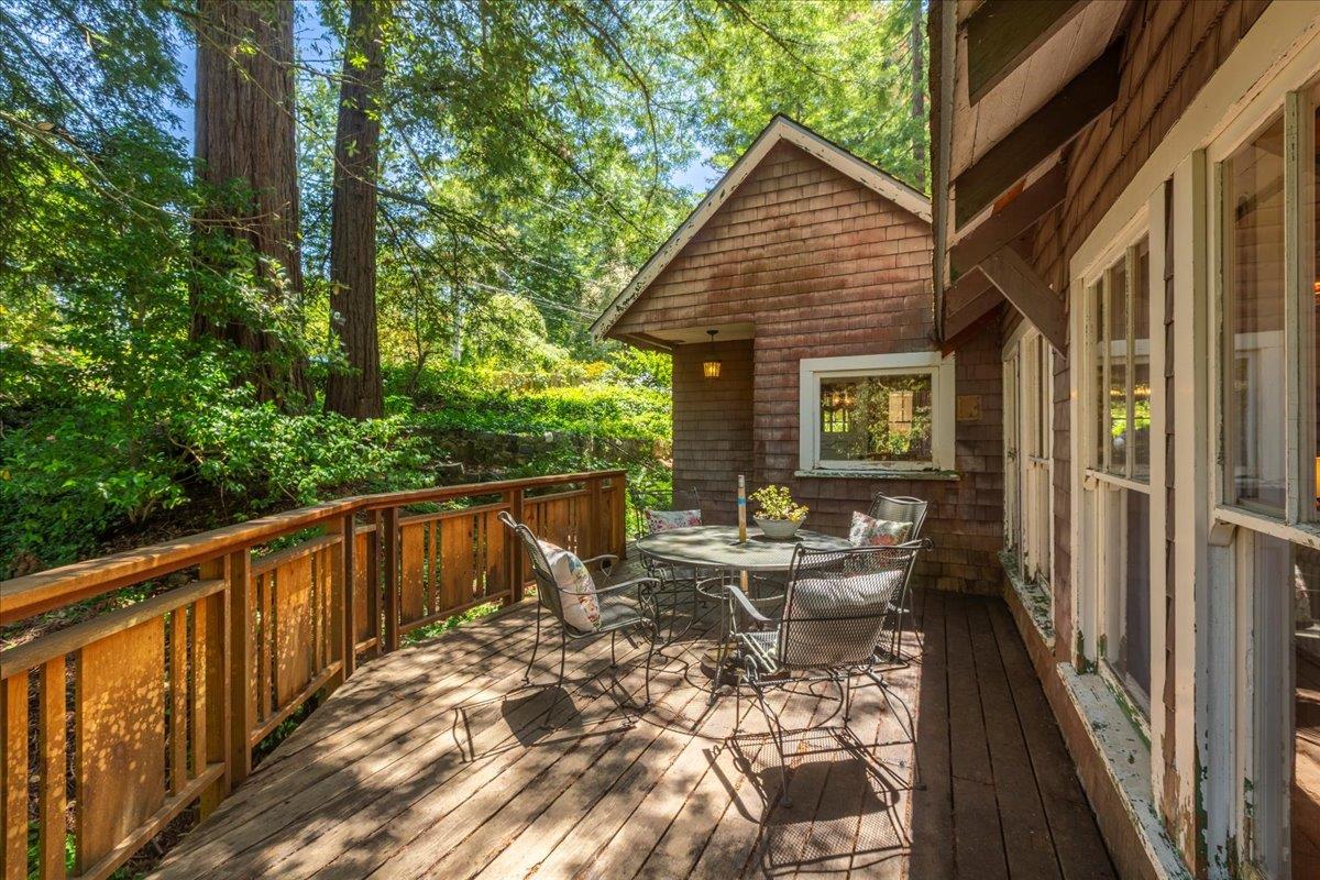 Detail Gallery Image 27 of 29 For 31 Skyline Dr, Woodside,  CA 94062 - 4 Beds | 2 Baths