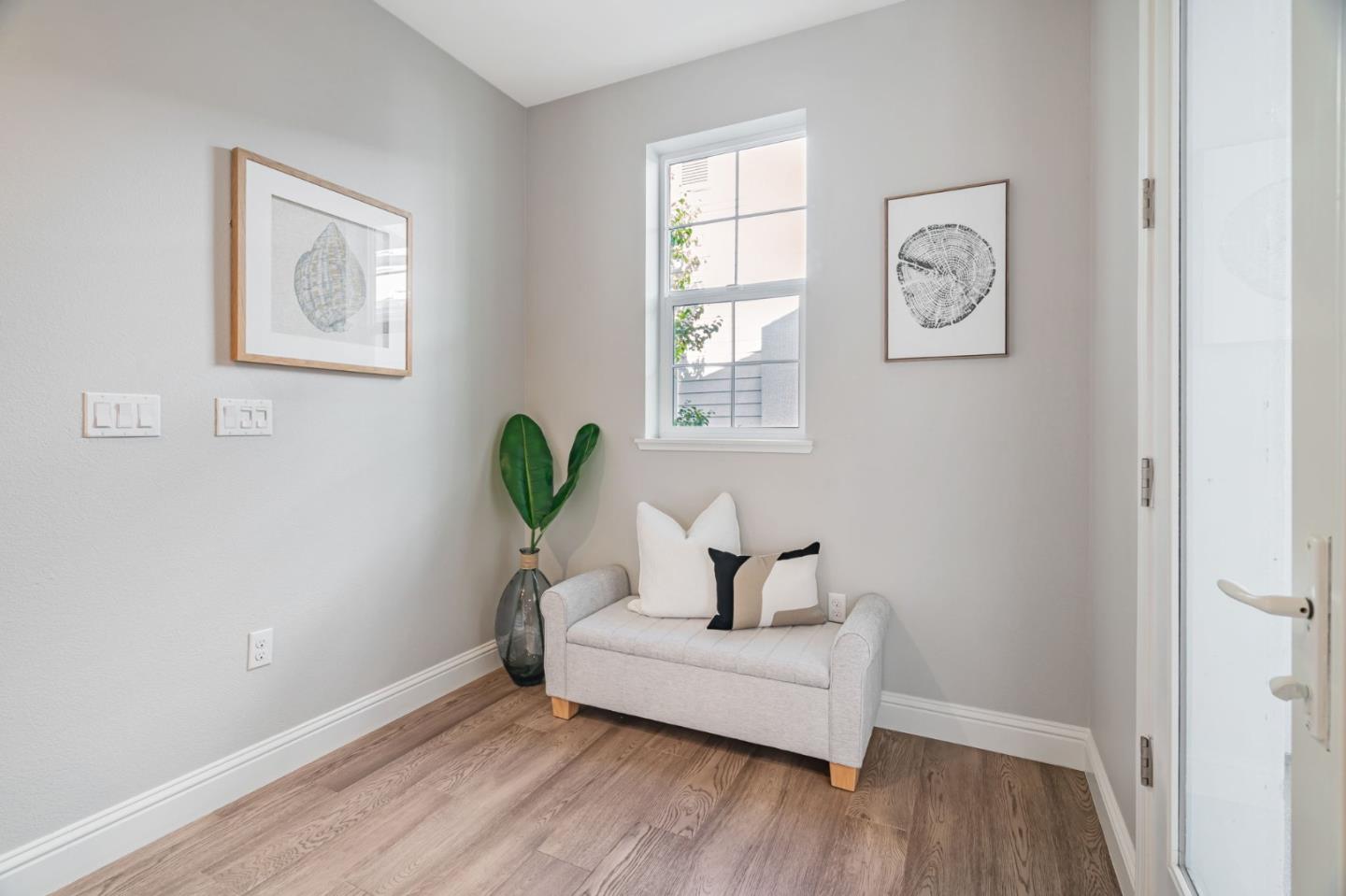 Detail Gallery Image 13 of 48 For 285 Wild Rose Way, Milpitas,  CA 95035 - 4 Beds | 3/1 Baths