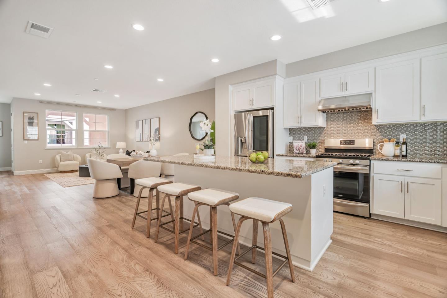 Detail Gallery Image 3 of 48 For 285 Wild Rose Way, Milpitas,  CA 95035 - 4 Beds | 3/1 Baths
