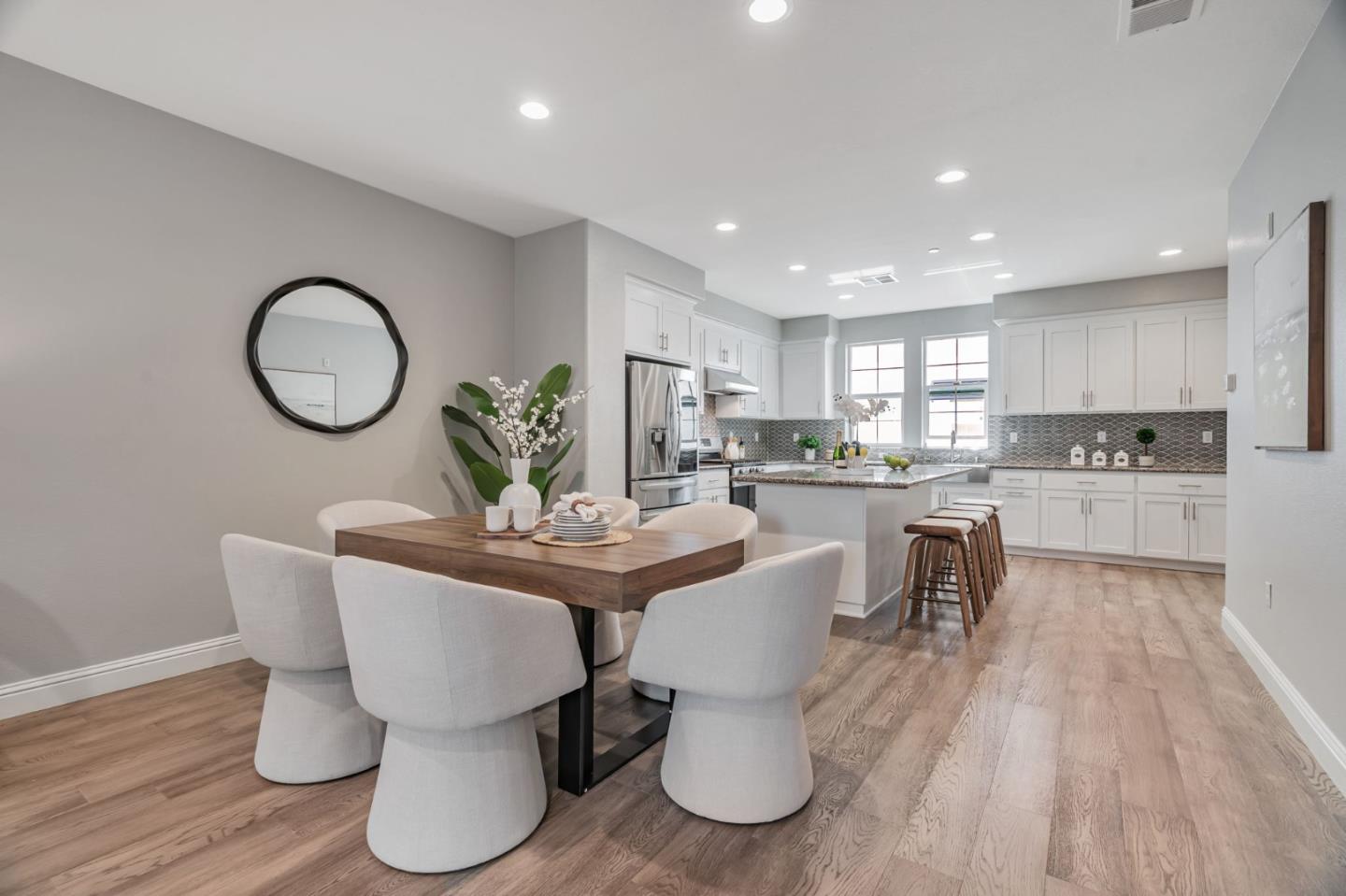 Detail Gallery Image 9 of 48 For 285 Wild Rose Way, Milpitas,  CA 95035 - 4 Beds | 3/1 Baths