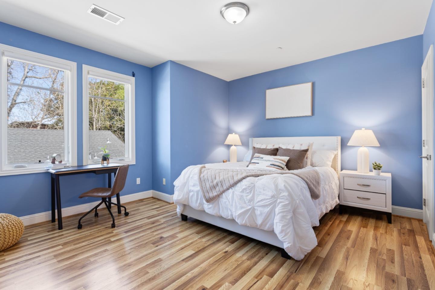 Detail Gallery Image 10 of 21 For 21 S Claremont St #1,  San Mateo,  CA 94401 - 2 Beds | 1/1 Baths