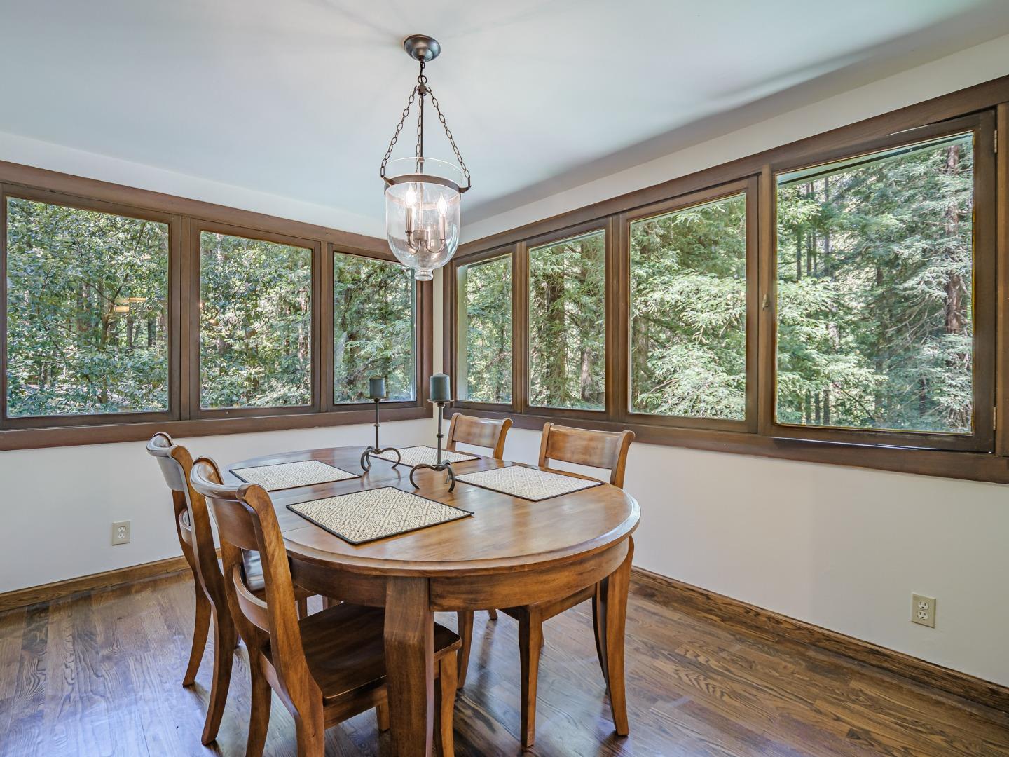Detail Gallery Image 14 of 57 For 596 Willow Way, Felton,  CA 95018 - 4 Beds | 2 Baths