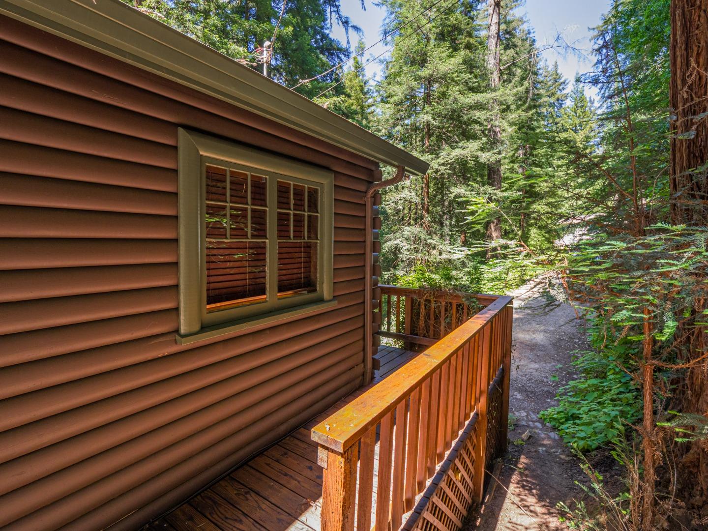 Detail Gallery Image 38 of 57 For 596 Willow Way, Felton,  CA 95018 - 4 Beds | 2 Baths