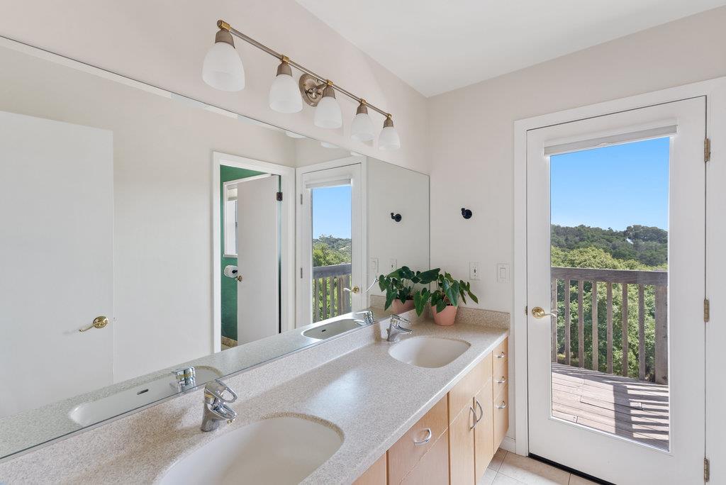 Detail Gallery Image 29 of 58 For 19250 Reavis Way, Salinas,  CA 93907 - 4 Beds | 3/1 Baths