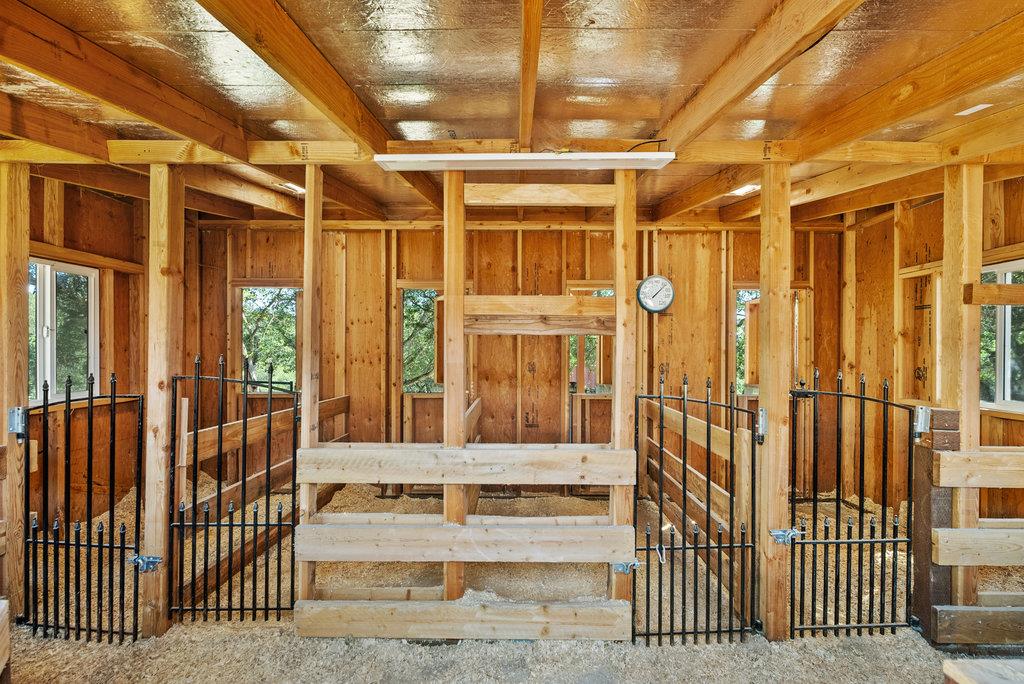 Detail Gallery Image 40 of 58 For 19250 Reavis Way, Salinas,  CA 93907 - 4 Beds | 3/1 Baths