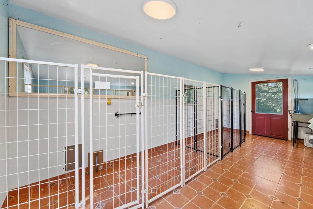 Detail Gallery Image 42 of 58 For 19250 Reavis Way, Salinas,  CA 93907 - 4 Beds | 3/1 Baths