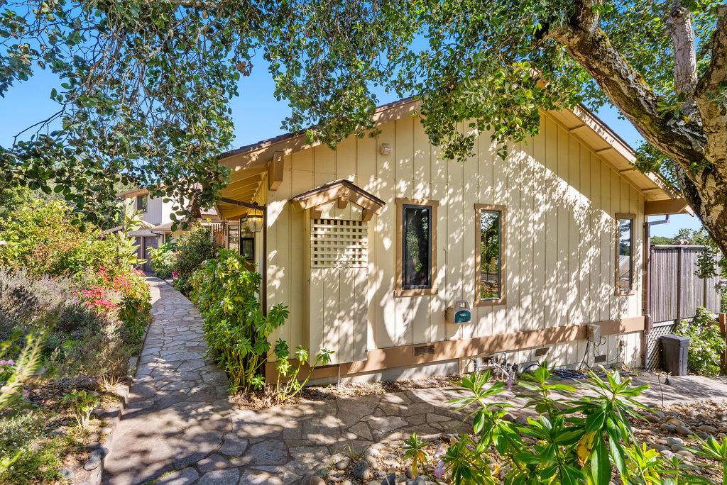Detail Gallery Image 50 of 58 For 19250 Reavis Way, Salinas,  CA 93907 - 4 Beds | 3/1 Baths