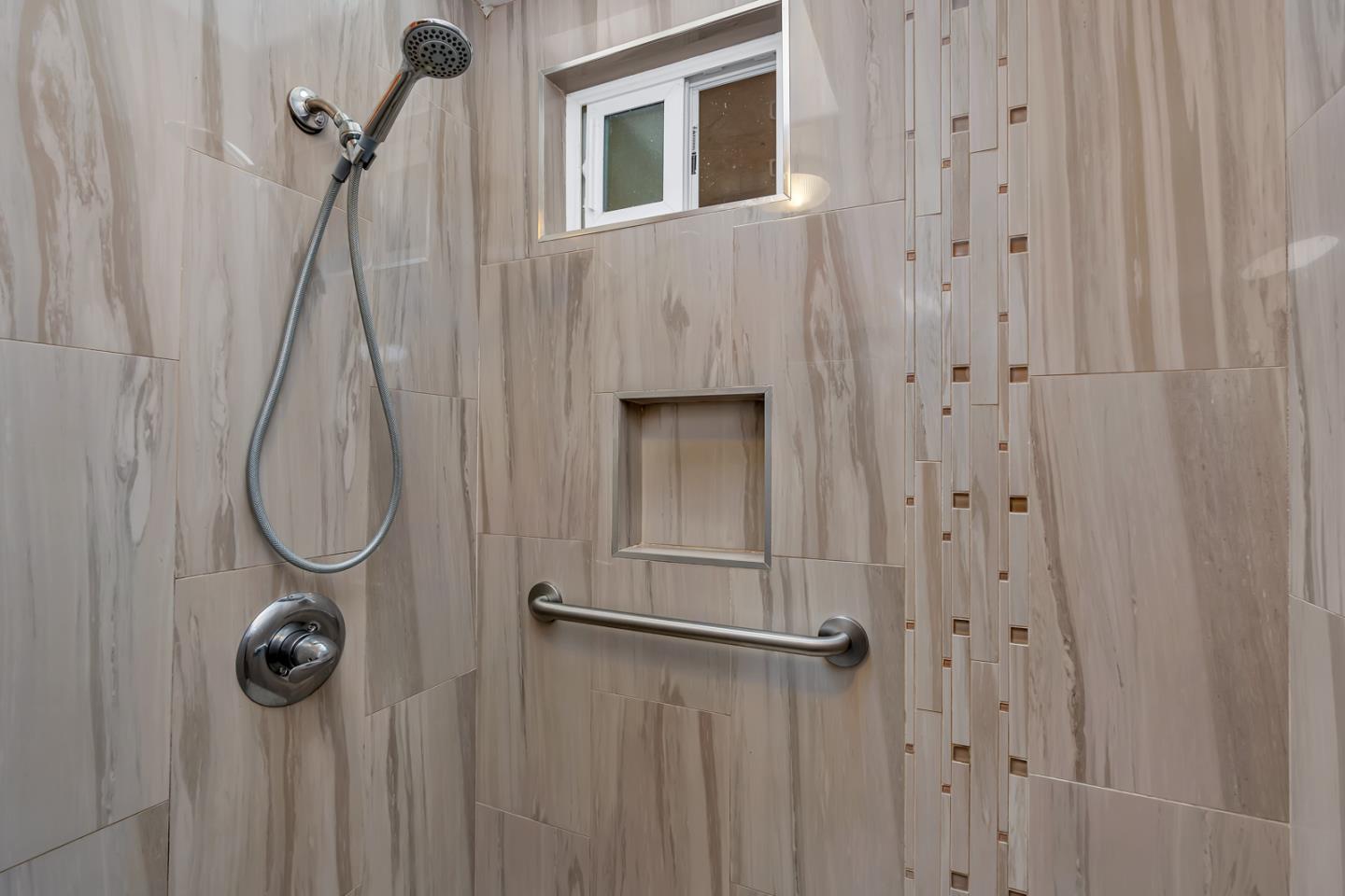 Detail Gallery Image 36 of 56 For 3890 Linton Ct, San Jose,  CA 95121 - 4 Beds | 2 Baths