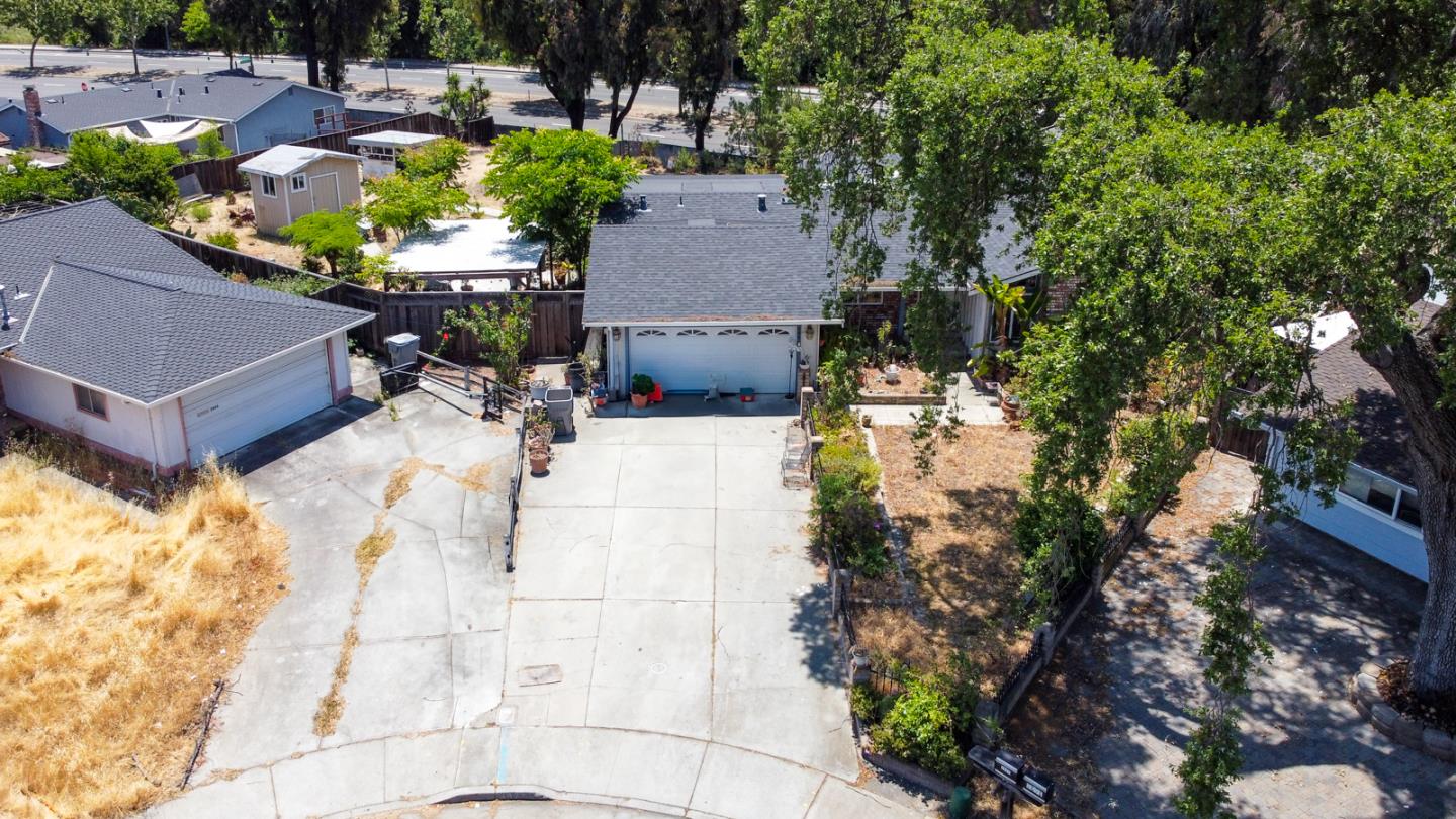 Detail Gallery Image 49 of 56 For 3890 Linton Ct, San Jose,  CA 95121 - 4 Beds | 2 Baths