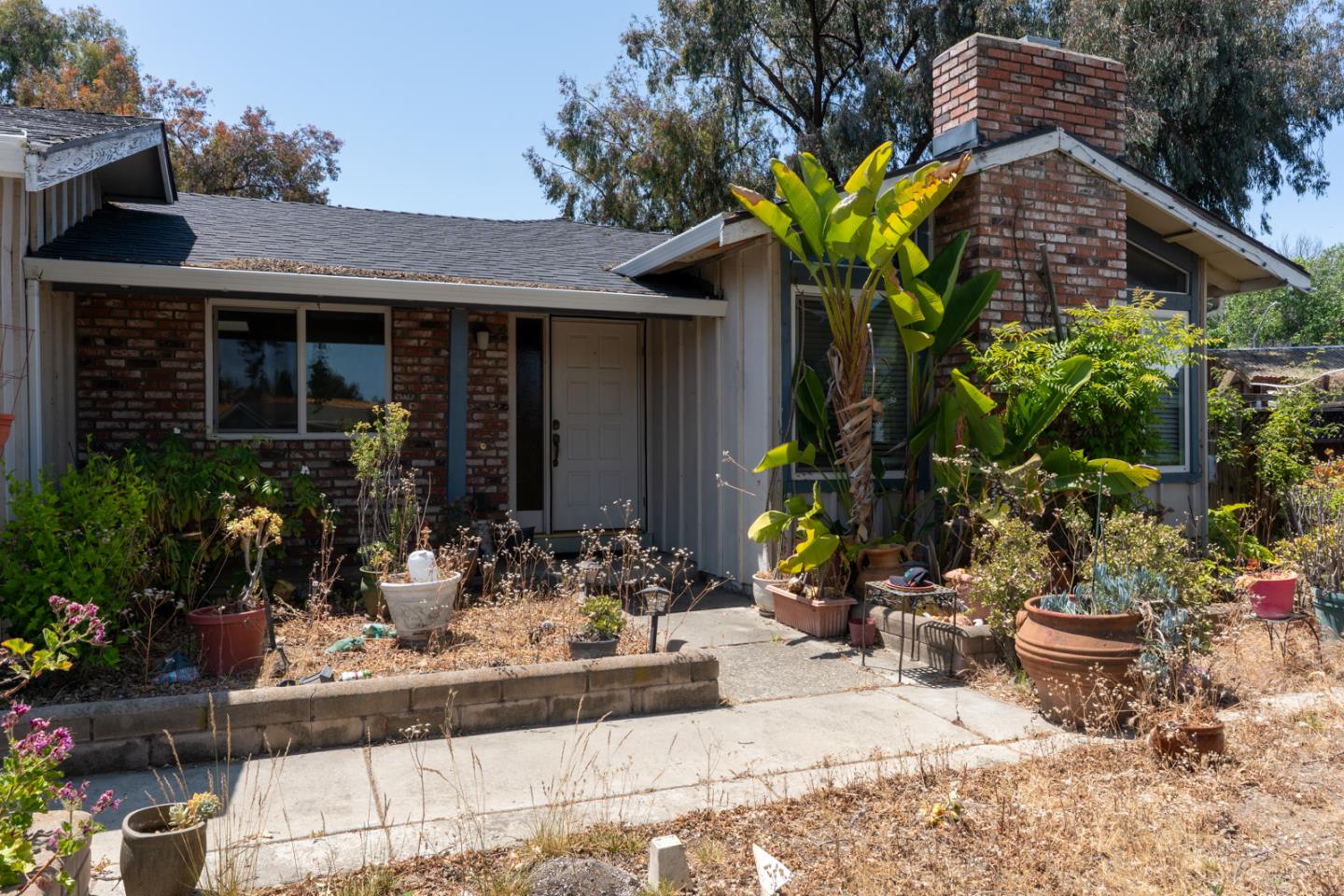 Detail Gallery Image 5 of 56 For 3890 Linton Ct, San Jose,  CA 95121 - 4 Beds | 2 Baths