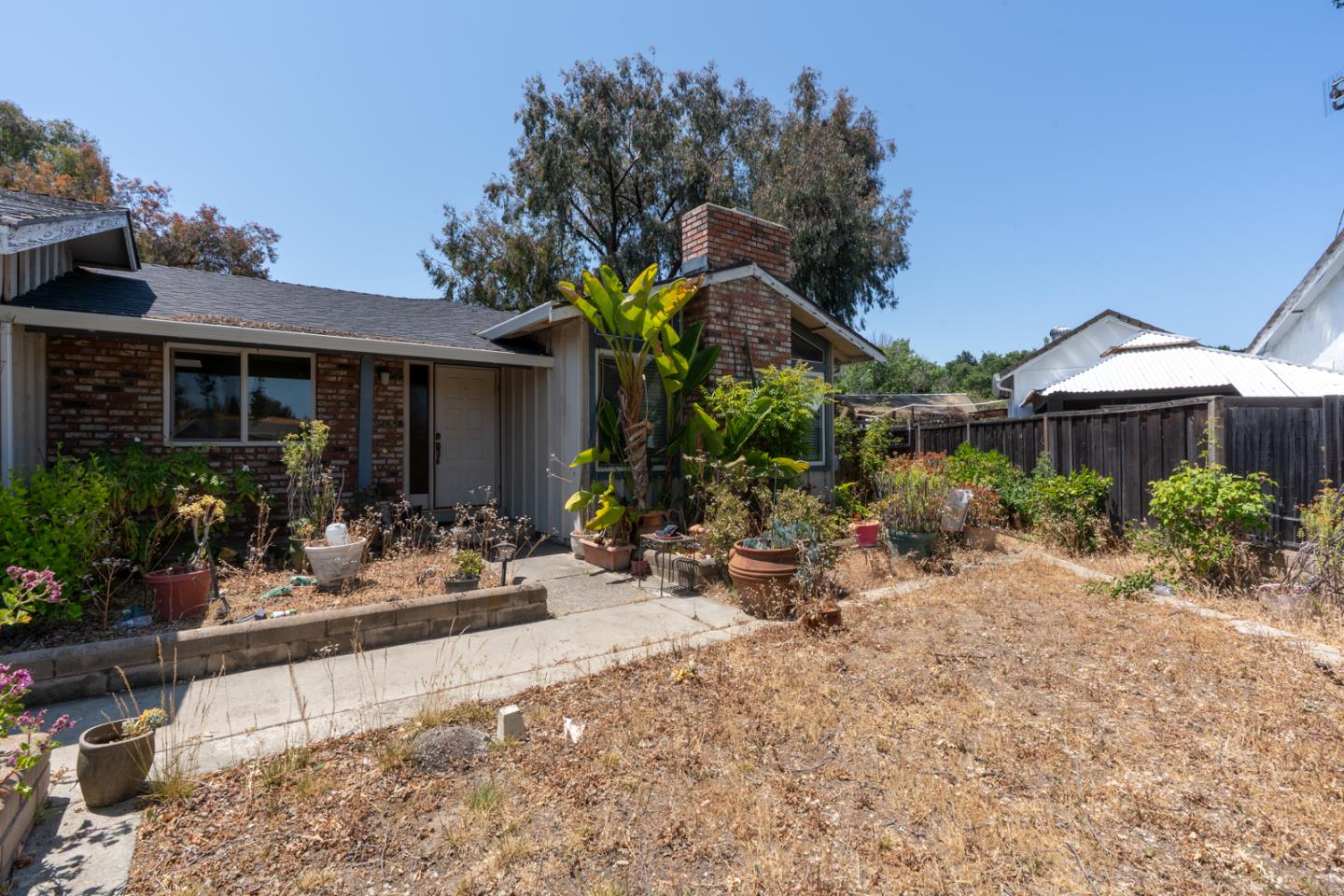 Detail Gallery Image 6 of 56 For 3890 Linton Ct, San Jose,  CA 95121 - 4 Beds | 2 Baths