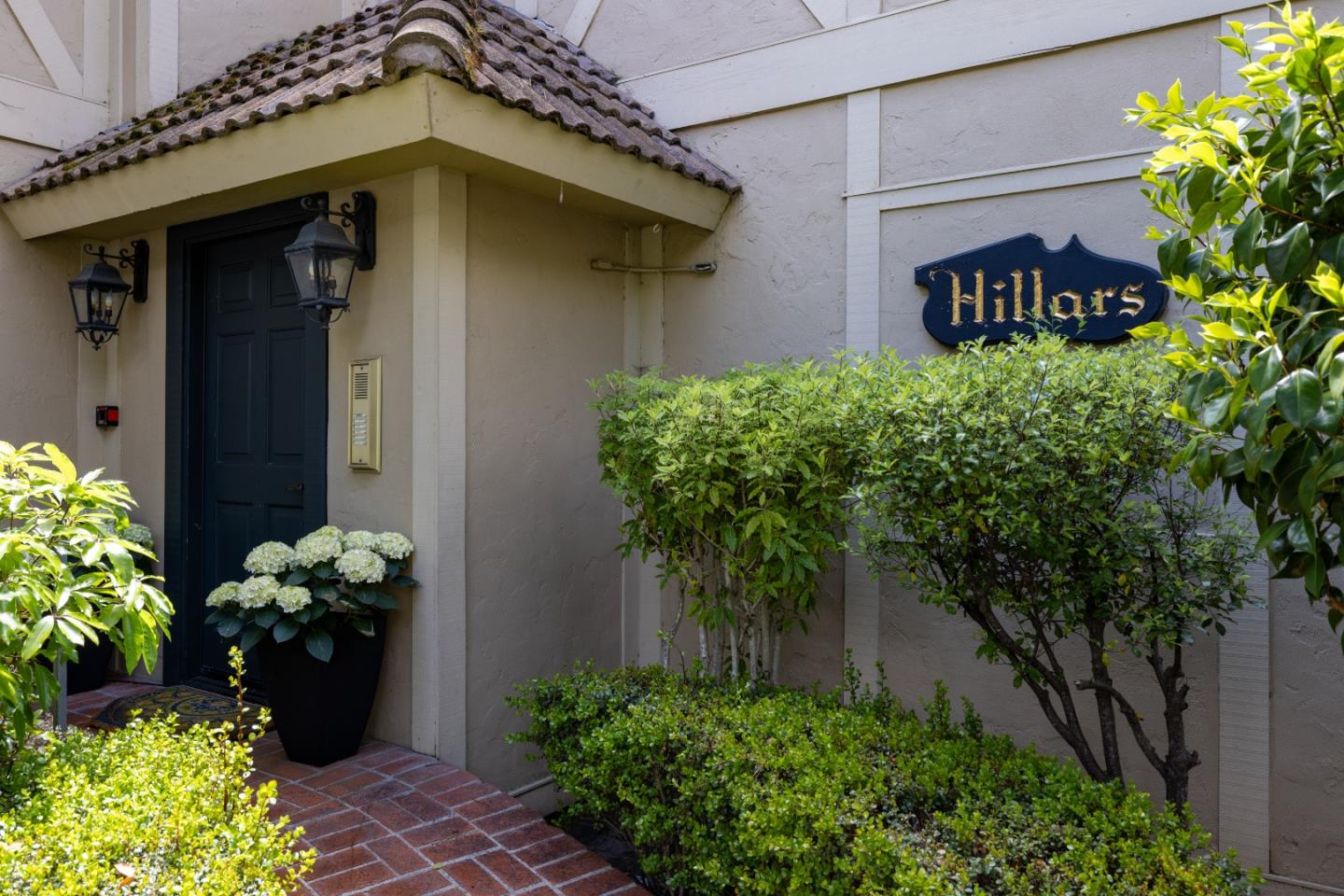 Detail Gallery Image 4 of 23 For 0 Mission 4 Nw of 4th St #6,  Carmel,  CA 93921 - 3 Beds | 2 Baths