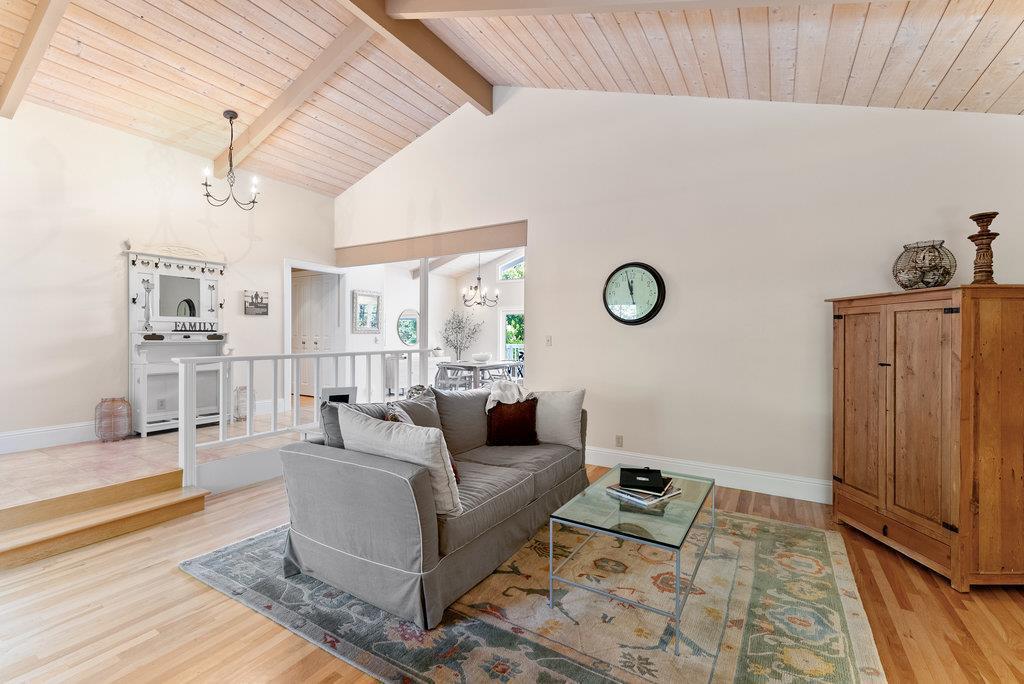 Detail Gallery Image 16 of 54 For 455 Calle Del Sol, Aptos,  CA 95003 - 4 Beds | 3/2 Baths
