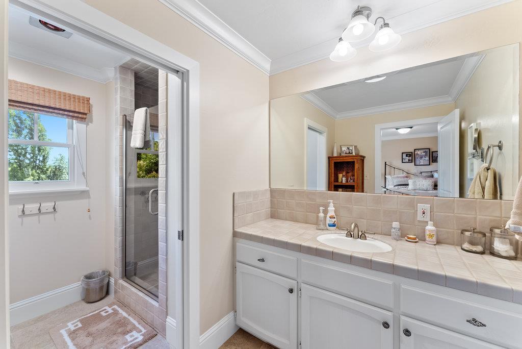 Detail Gallery Image 32 of 54 For 455 Calle Del Sol, Aptos,  CA 95003 - 4 Beds | 3/2 Baths