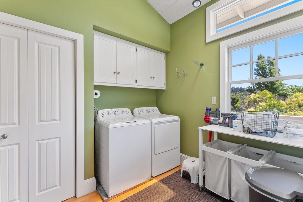 Detail Gallery Image 33 of 54 For 455 Calle Del Sol, Aptos,  CA 95003 - 4 Beds | 3/2 Baths