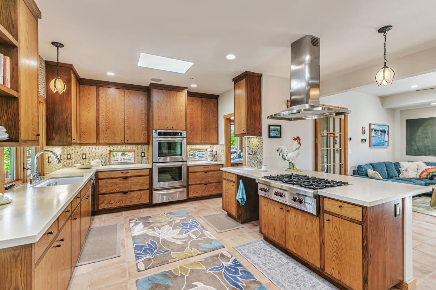 Detail Gallery Image 6 of 37 For 15393 via Caballero, Monte Sereno,  CA 95030 - 5 Beds | 4/1 Baths
