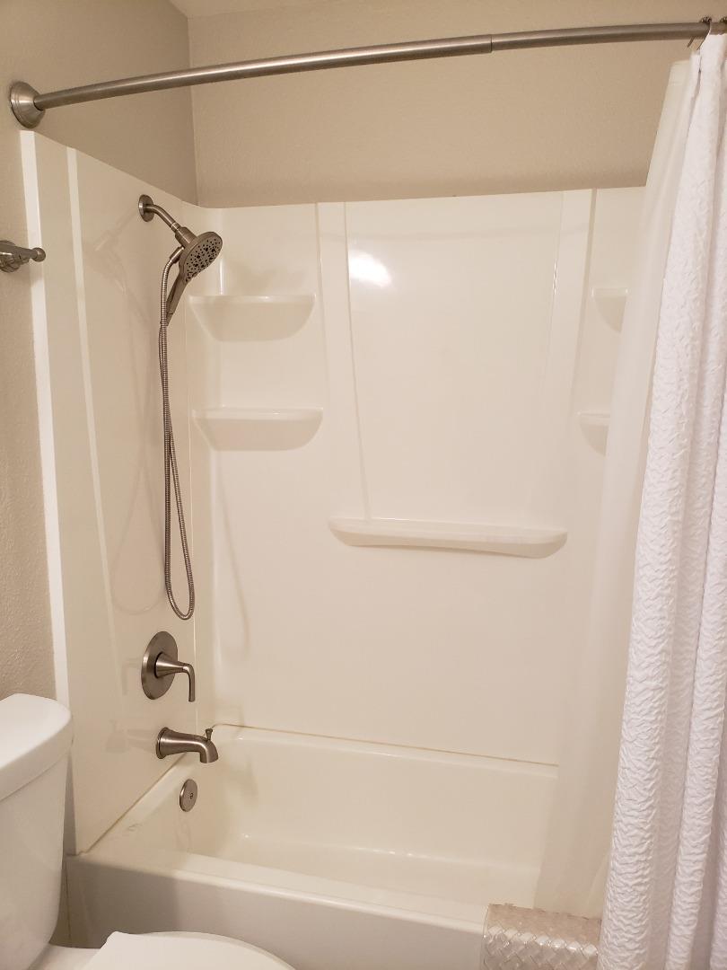 Detail Gallery Image 16 of 17 For 1234 Clinton St #C,  Redwood City,  CA 94061 - 2 Beds | 2 Baths