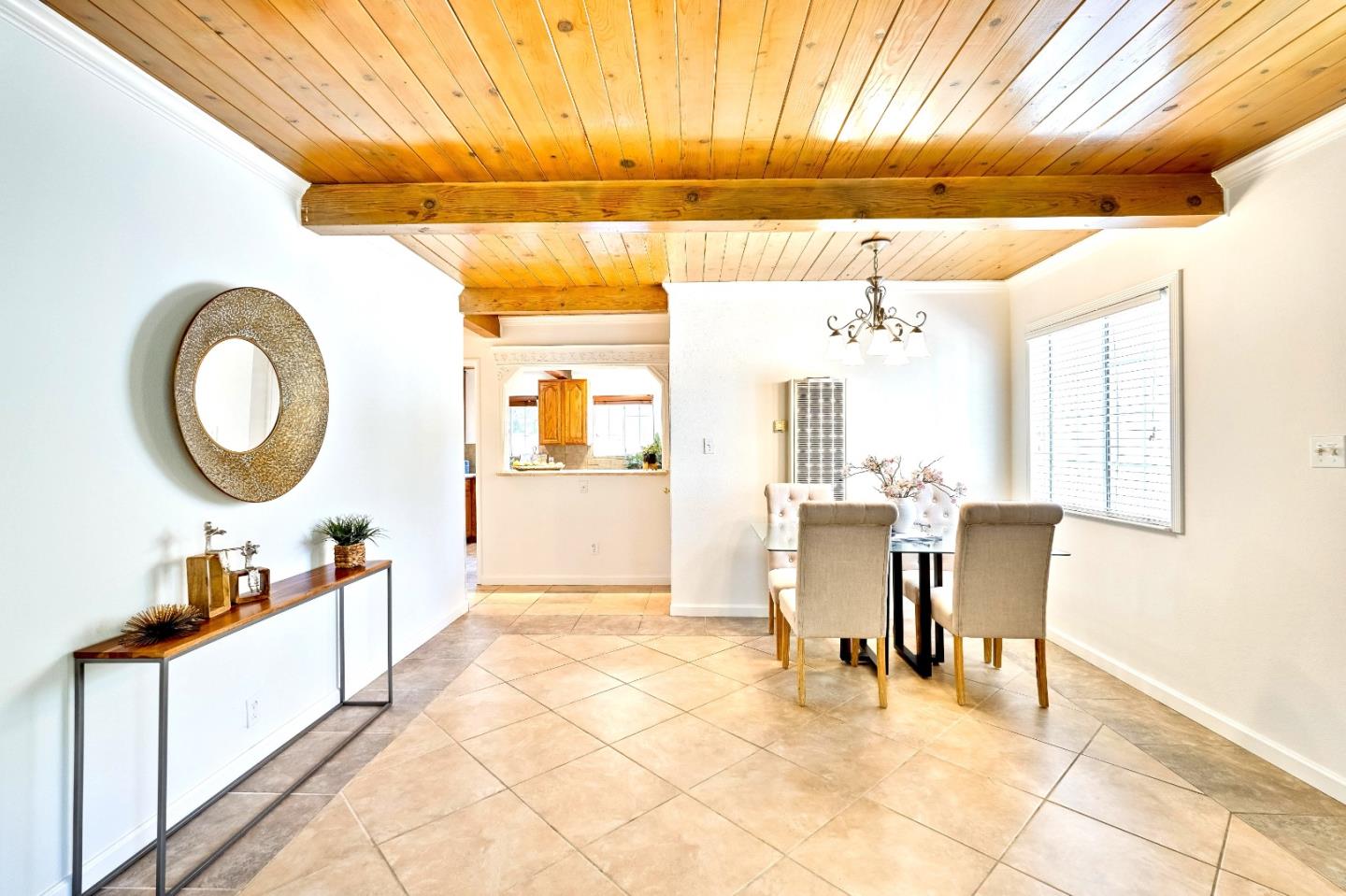 Detail Gallery Image 10 of 60 For 891 Lori Ave, Sunnyvale,  CA 94086 - 3 Beds | 2 Baths