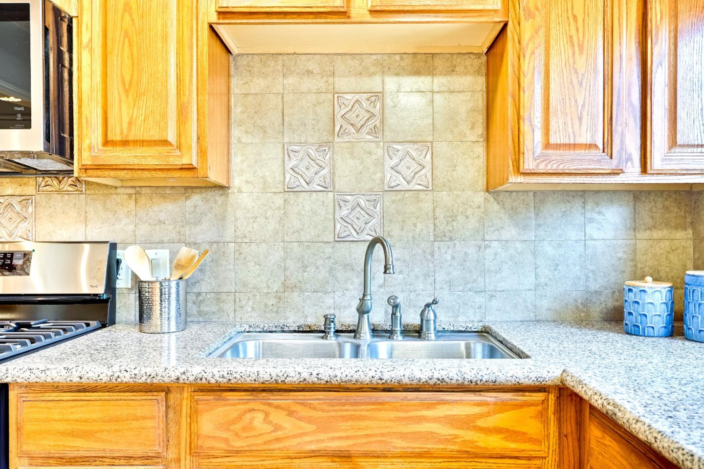 Detail Gallery Image 18 of 60 For 891 Lori Ave, Sunnyvale,  CA 94086 - 3 Beds | 2 Baths