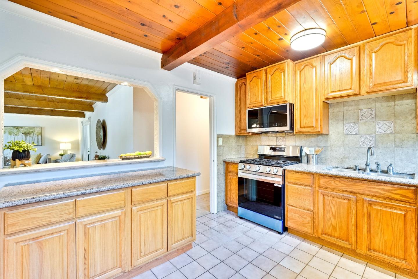 Detail Gallery Image 19 of 60 For 891 Lori Ave, Sunnyvale,  CA 94086 - 3 Beds | 2 Baths