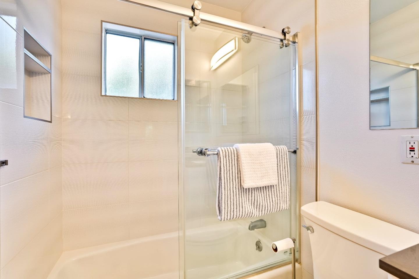 Detail Gallery Image 38 of 60 For 891 Lori Ave, Sunnyvale,  CA 94086 - 3 Beds | 2 Baths