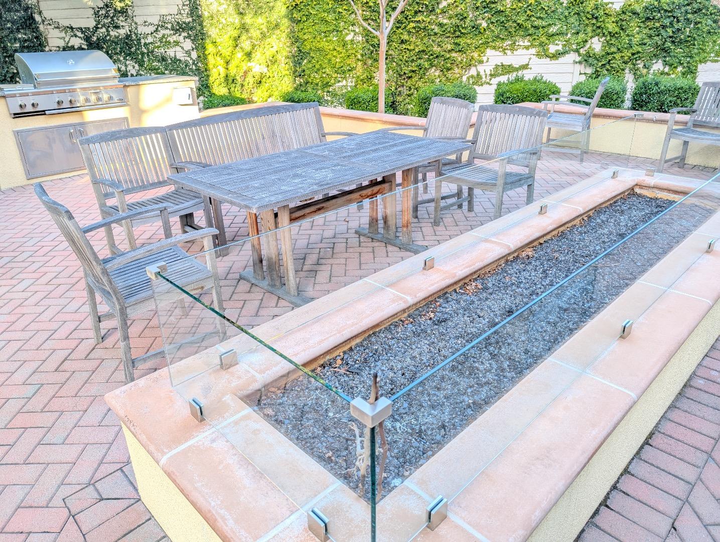 Detail Gallery Image 23 of 23 For 188 Jeffrey Ter, Sunnyvale,  CA 94086 - 4 Beds | 3/1 Baths