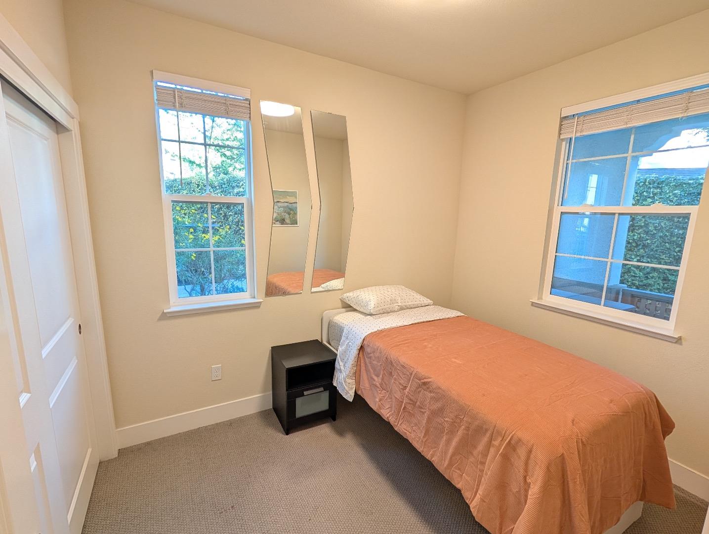 Detail Gallery Image 3 of 23 For 188 Jeffrey Ter, Sunnyvale,  CA 94086 - 4 Beds | 3/1 Baths
