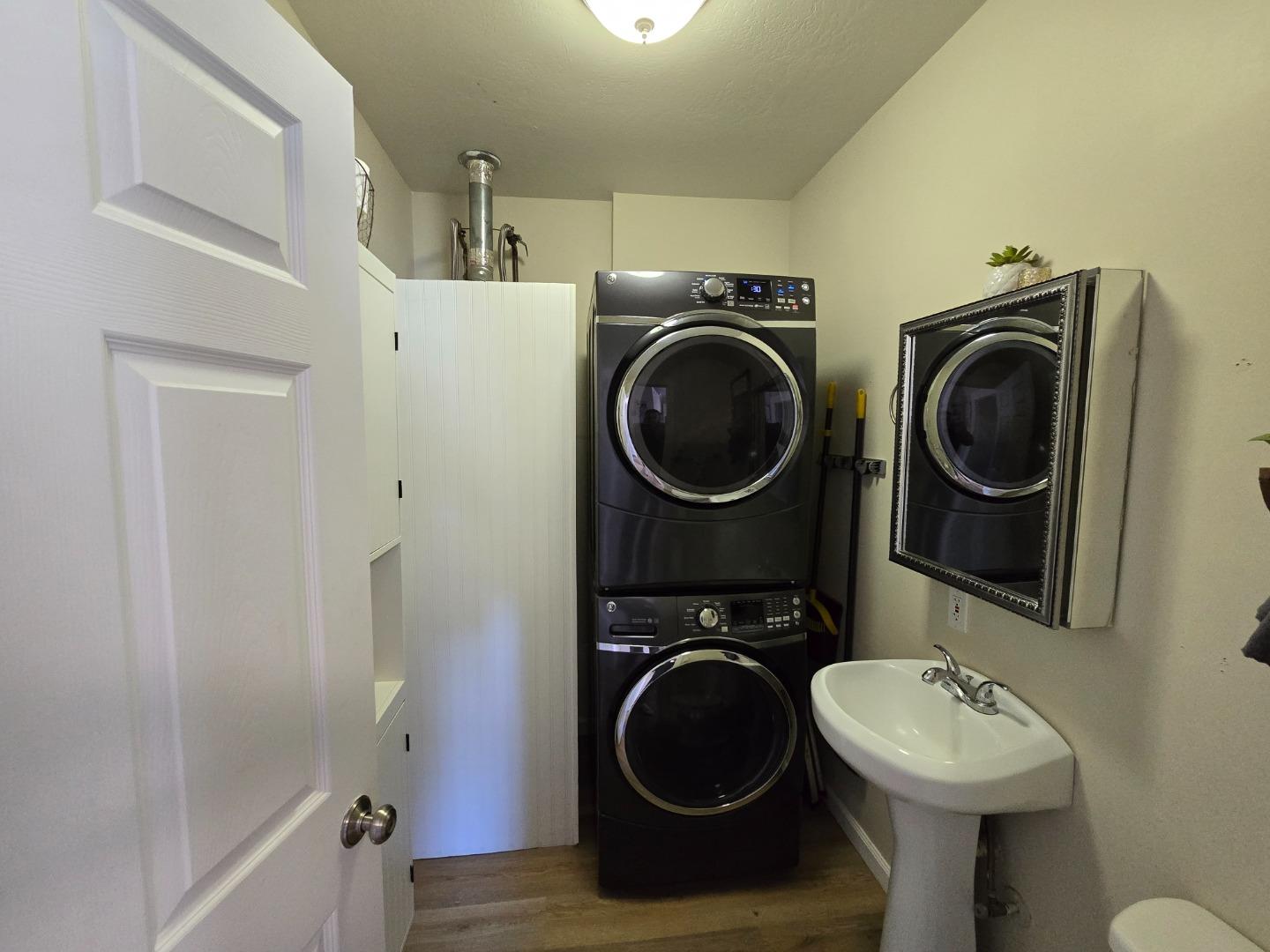 Detail Gallery Image 19 of 41 For 38 Monterey St, San Juan Bautista,  CA 95045 - 2 Beds | 1 Baths