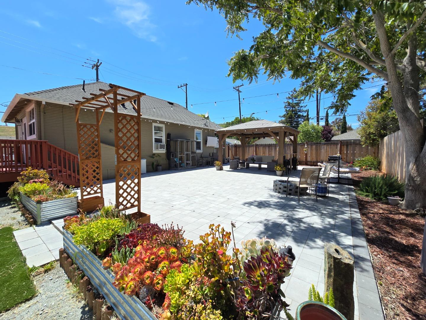 Detail Gallery Image 28 of 41 For 38 Monterey St, San Juan Bautista,  CA 95045 - 2 Beds | 1 Baths