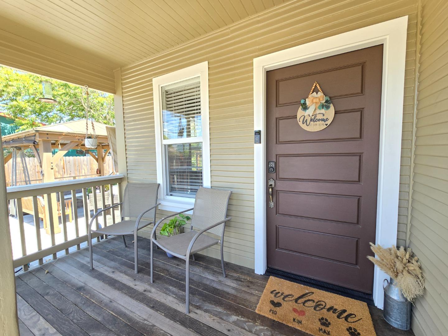 Detail Gallery Image 4 of 41 For 38 Monterey St, San Juan Bautista,  CA 95045 - 2 Beds | 1 Baths