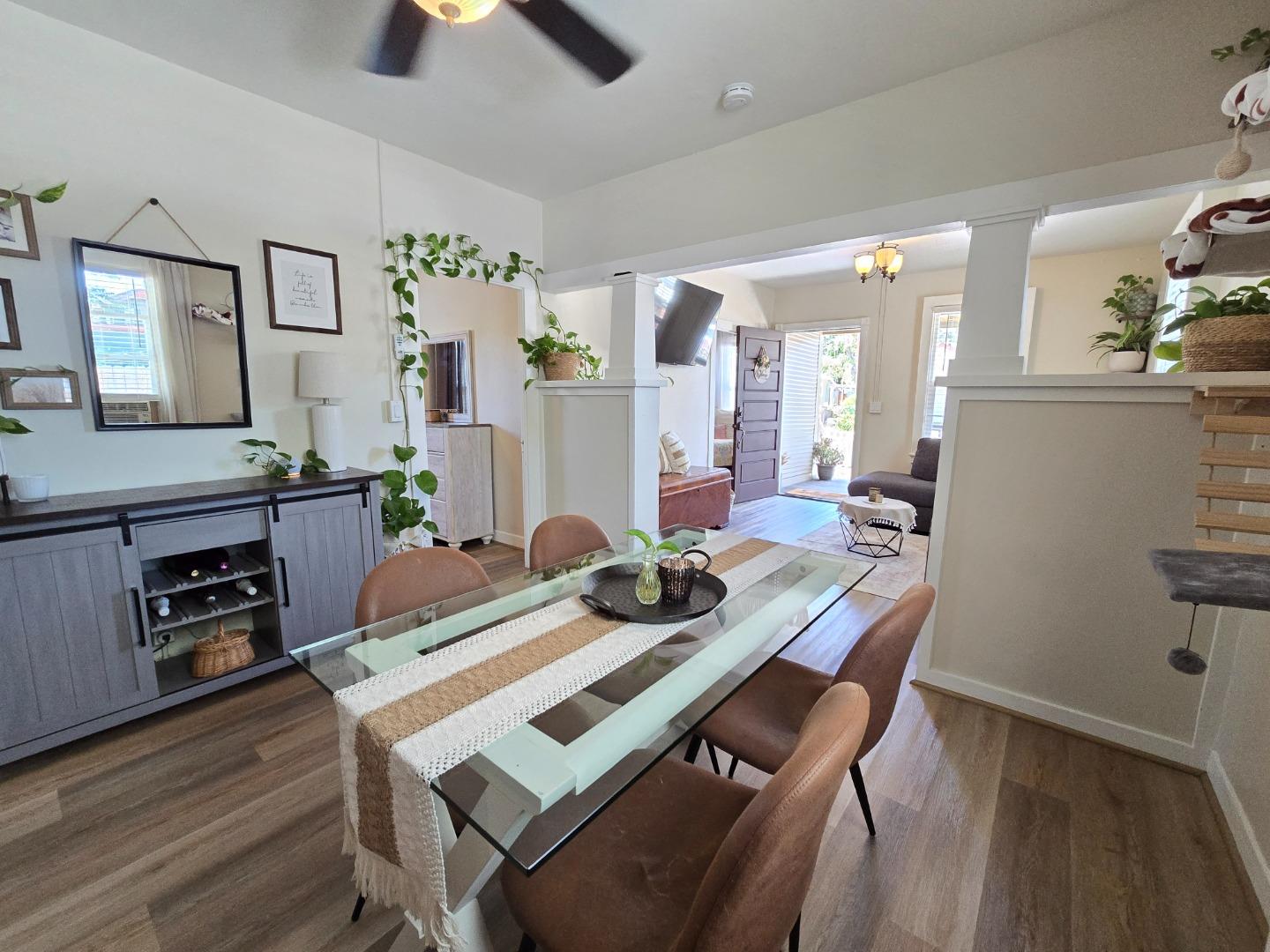Detail Gallery Image 6 of 41 For 38 Monterey St, San Juan Bautista,  CA 95045 - 2 Beds | 1 Baths