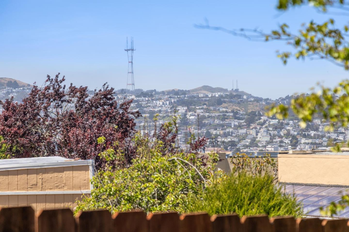Detail Gallery Image 110 of 139 For 260 Curtis St, San Francisco,  CA 94112 - 3 Beds | 3 Baths
