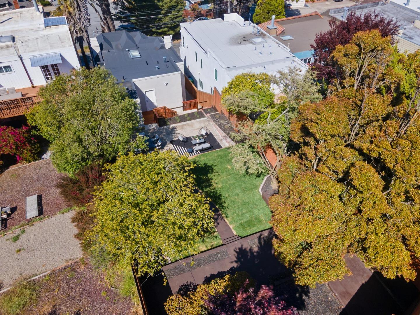 Detail Gallery Image 118 of 139 For 260 Curtis St, San Francisco,  CA 94112 - 3 Beds | 3 Baths
