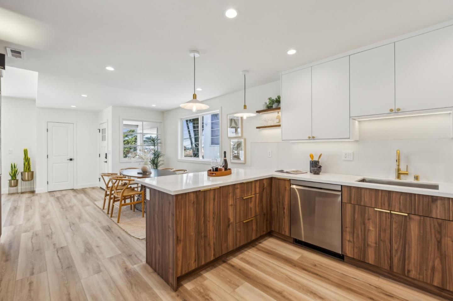 Detail Gallery Image 62 of 139 For 260 Curtis St, San Francisco,  CA 94112 - 3 Beds | 3 Baths