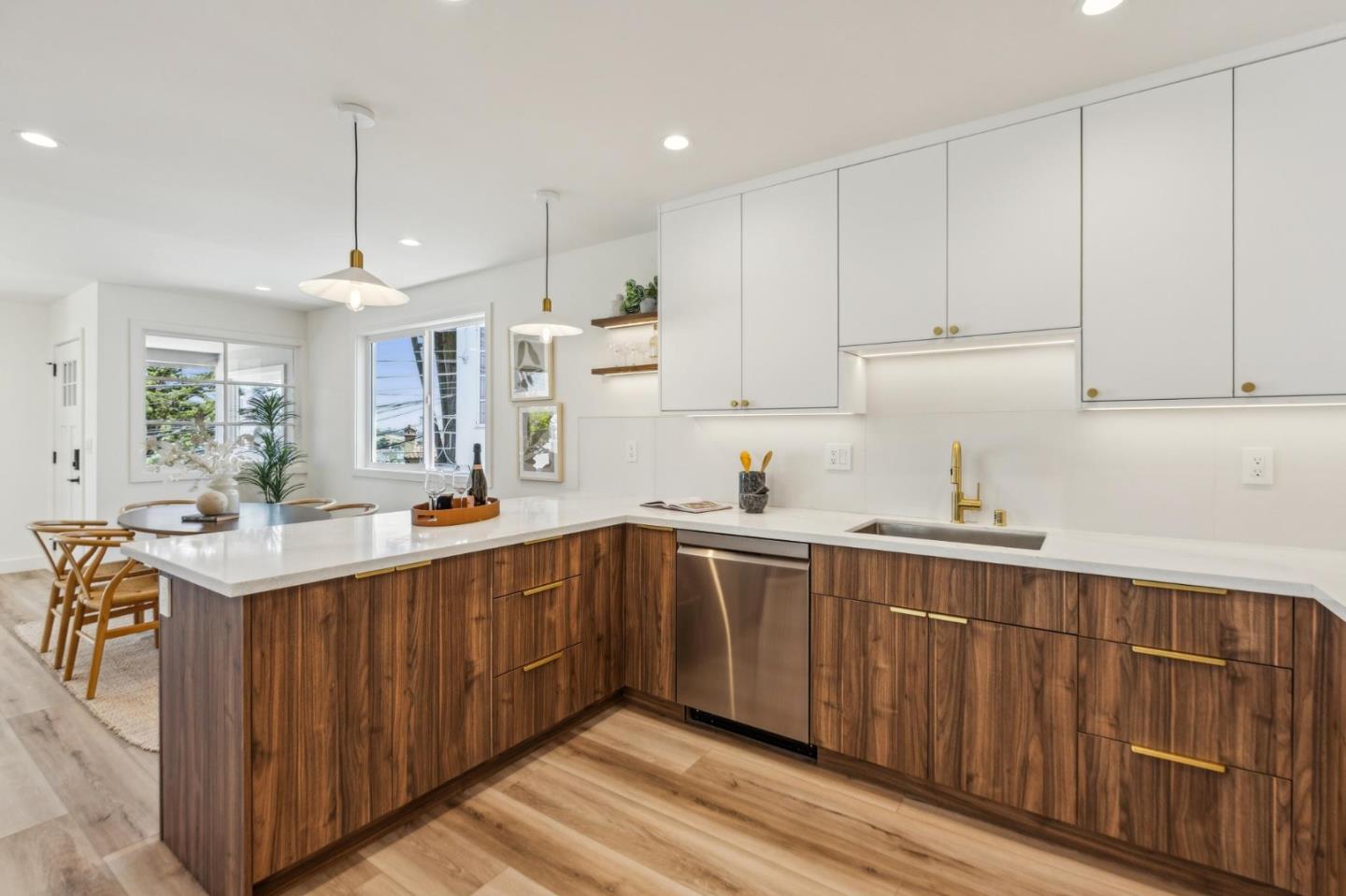 Detail Gallery Image 63 of 139 For 260 Curtis St, San Francisco,  CA 94112 - 3 Beds | 3 Baths