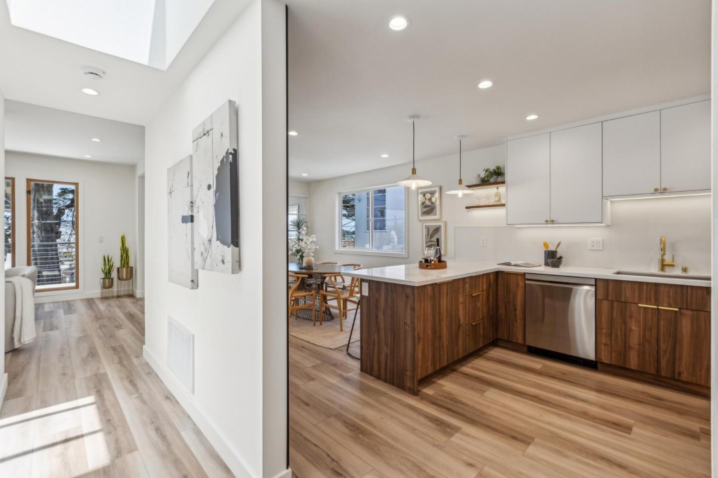Detail Gallery Image 67 of 139 For 260 Curtis St, San Francisco,  CA 94112 - 3 Beds | 3 Baths