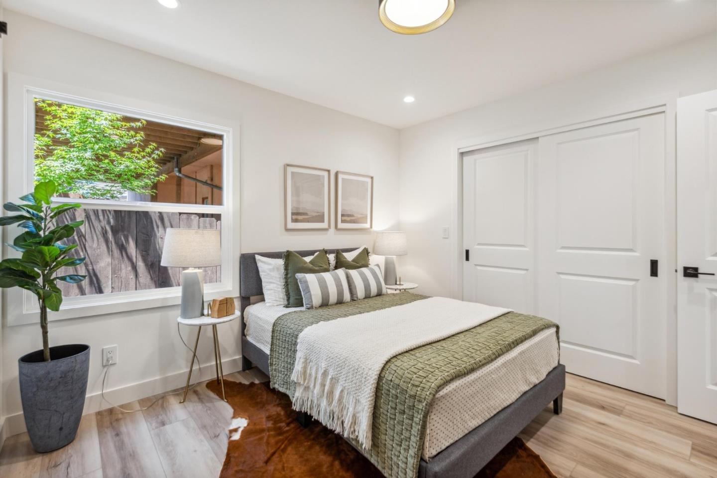 Detail Gallery Image 70 of 139 For 260 Curtis St, San Francisco,  CA 94112 - 3 Beds | 3 Baths