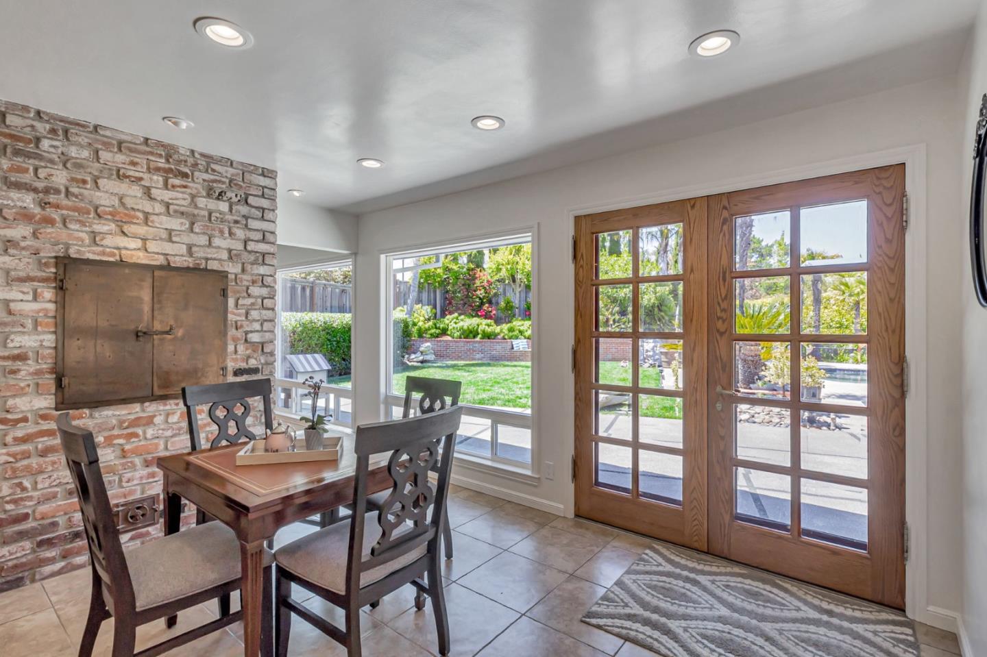 Detail Gallery Image 23 of 76 For 3780 Ralston Ave, Hillsborough,  CA 94010 - 4 Beds | 3 Baths