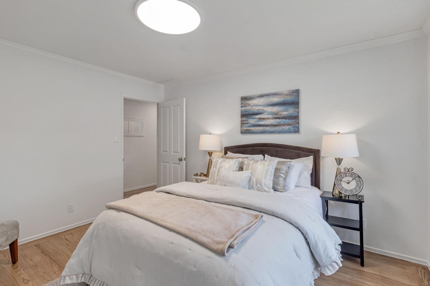 Detail Gallery Image 36 of 76 For 3780 Ralston Ave, Hillsborough,  CA 94010 - 4 Beds | 3 Baths