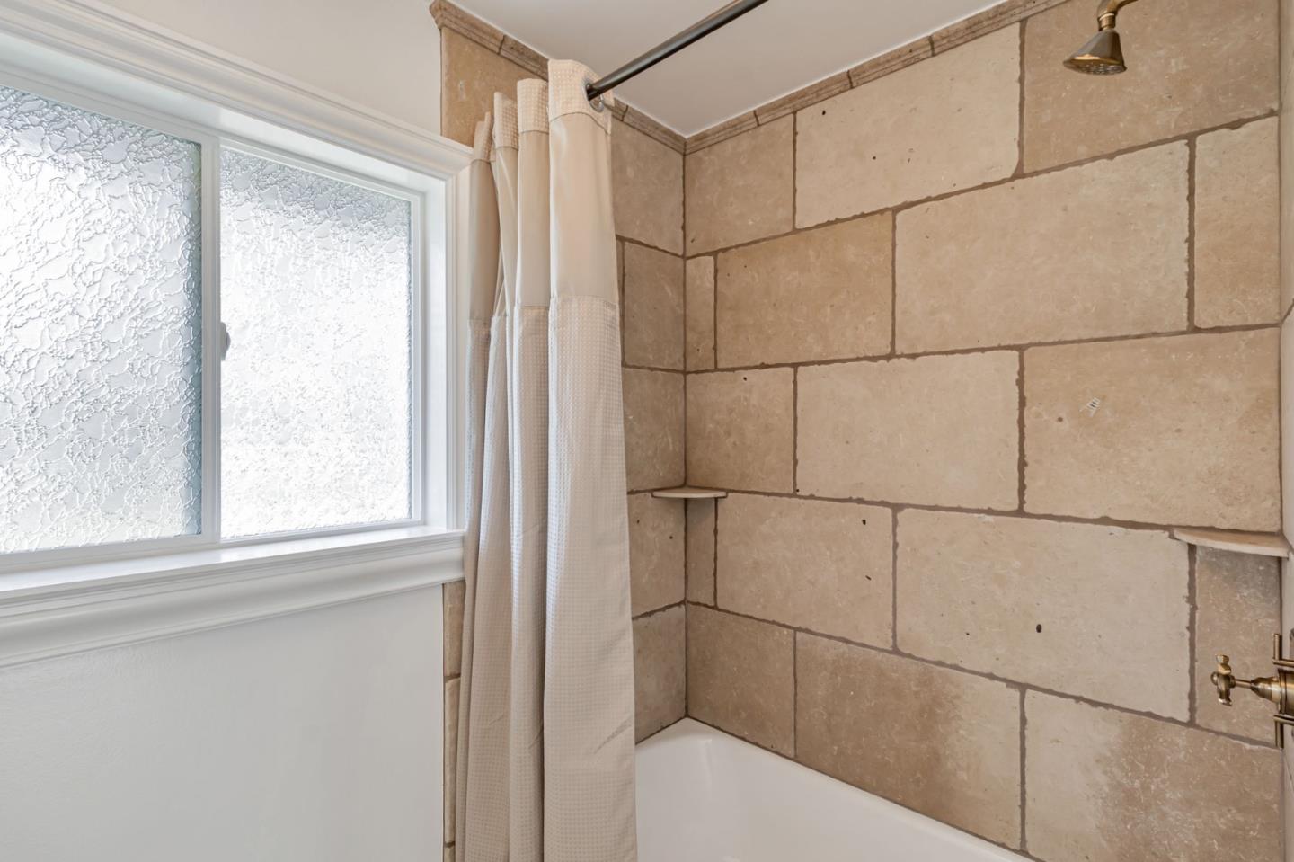Detail Gallery Image 45 of 76 For 3780 Ralston Ave, Hillsborough,  CA 94010 - 4 Beds | 3 Baths